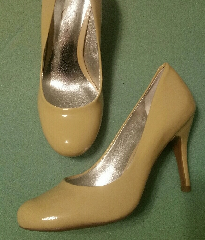 Jessica Simpson heels